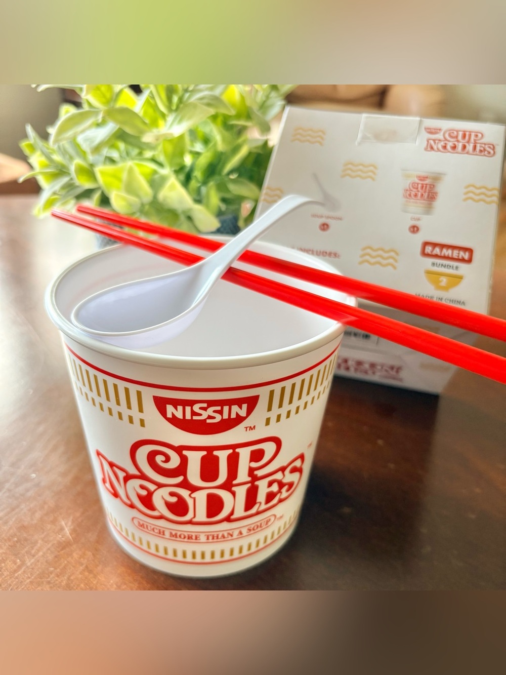 NISSIN 2 Piece Reusable Cup Noodles Ramen Set Paired With Red Chopsticks (3-FER) - Picture 5 of 8